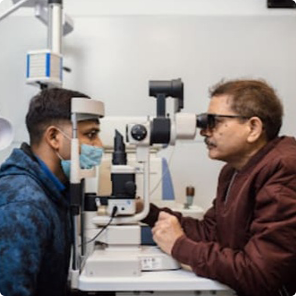 Amritsar eye center3